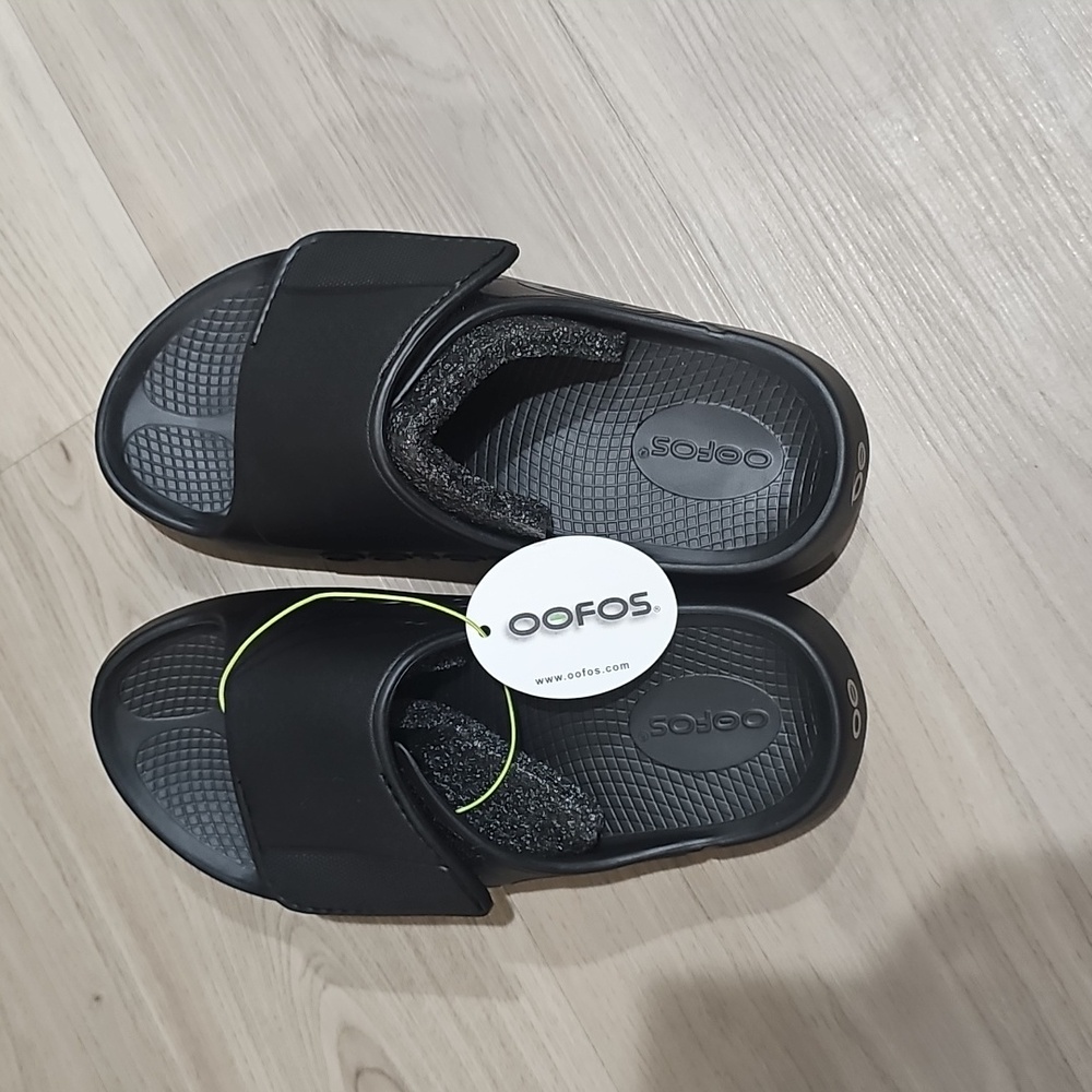 OOFOS Ooahh Sport Flex Unise Slide Black Waterproof EU 40 Wmns US 9 - NEW